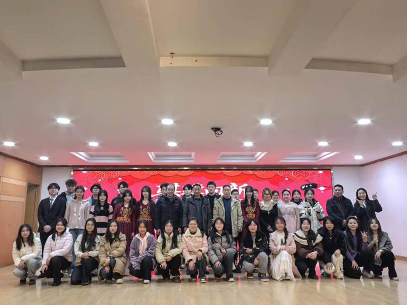 图示, 示意图

中度可信度描述已自动生成:ver1