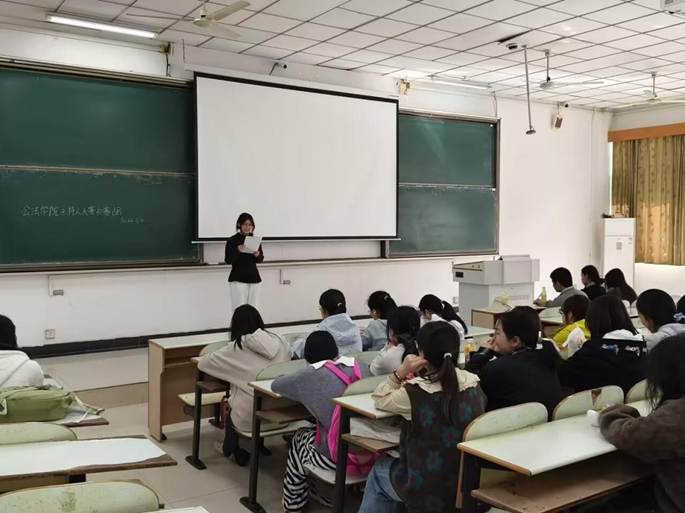 1A08830F24429B4CC83FB950E80A9894